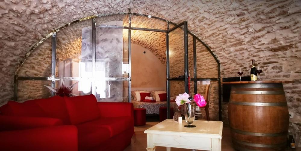 Chambre D Hote De Charme Avec Plein D Authenticite Du 13 Eme Siecle Chateauneuf-du-Pape Ngoại thất bức ảnh